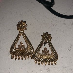 Earrings costume jewelry
